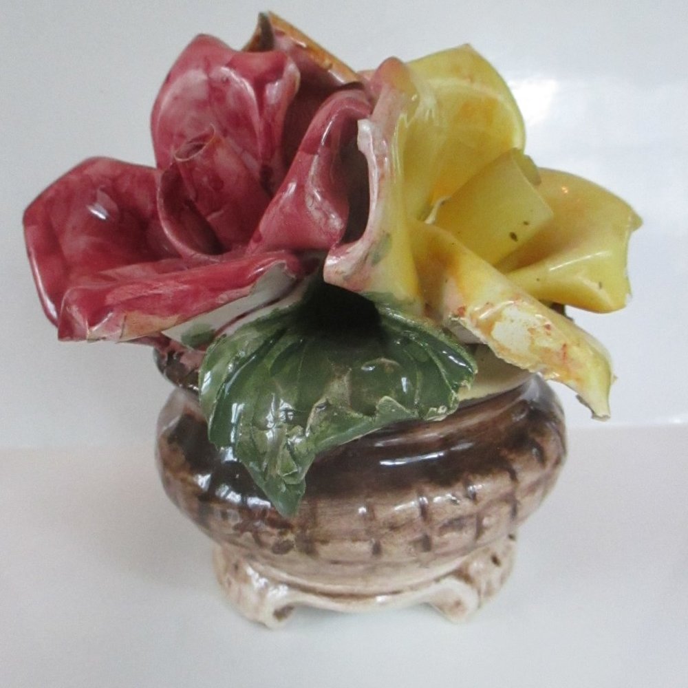 Capodimonte Vintage Roses Bouquet Porcelain Figurine 1980's